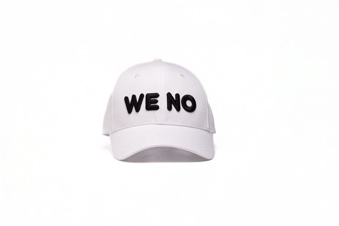 WHITE BASEBALL CAP - BLACK LOGO
