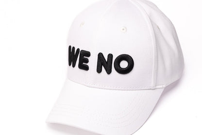 WHITE BASEBALL CAP - BLACK LOGO in - von WE - NO | Jetzt bei WE - NO erhältlich!